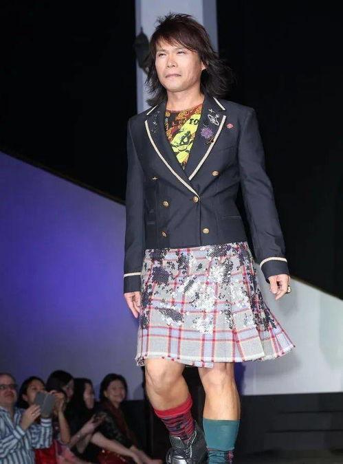 男明星穿裙子图片,男星裙装风采惊艳亮相